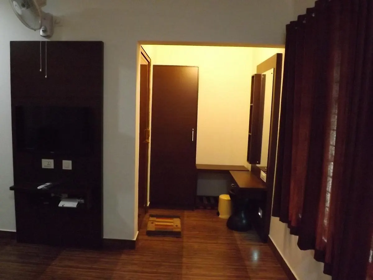 The Suvistara Wayanad Bed & Breakfast Meenangadi 2*,  India